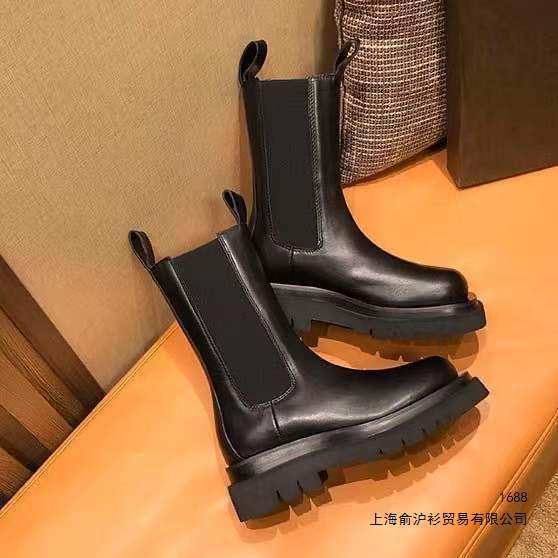 mona同款鞋网红软皮厚底切尔西短靴大码中筒靴马丁靴女英伦骑士靴
