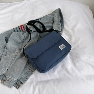 Messenger Bag Men and Women Couple Shoulder Crossbody Bag Korean Casual Water-repellent Nylon Backpack Fashion Travel Small Satchel