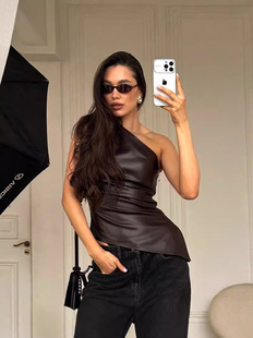 2024 European and American style women's clothing autumn Amazon new solid color sleeveless shoulder diagonal collar zipper T-shirt top women