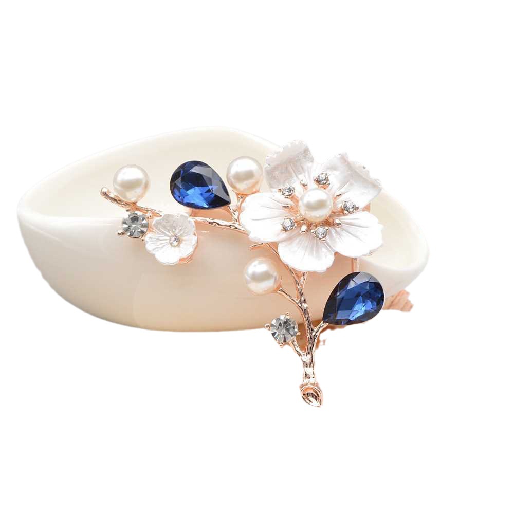 New hot fashion shell material plum blossom flower brooch Korean style cold plum silk scarf buckle collar pin clothing