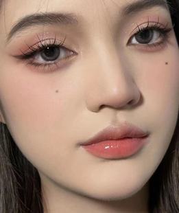 Bib sweet Thai-style messy cartoon sunflower little devil false eyelashes natural simulation lazy trilogy eyelashes