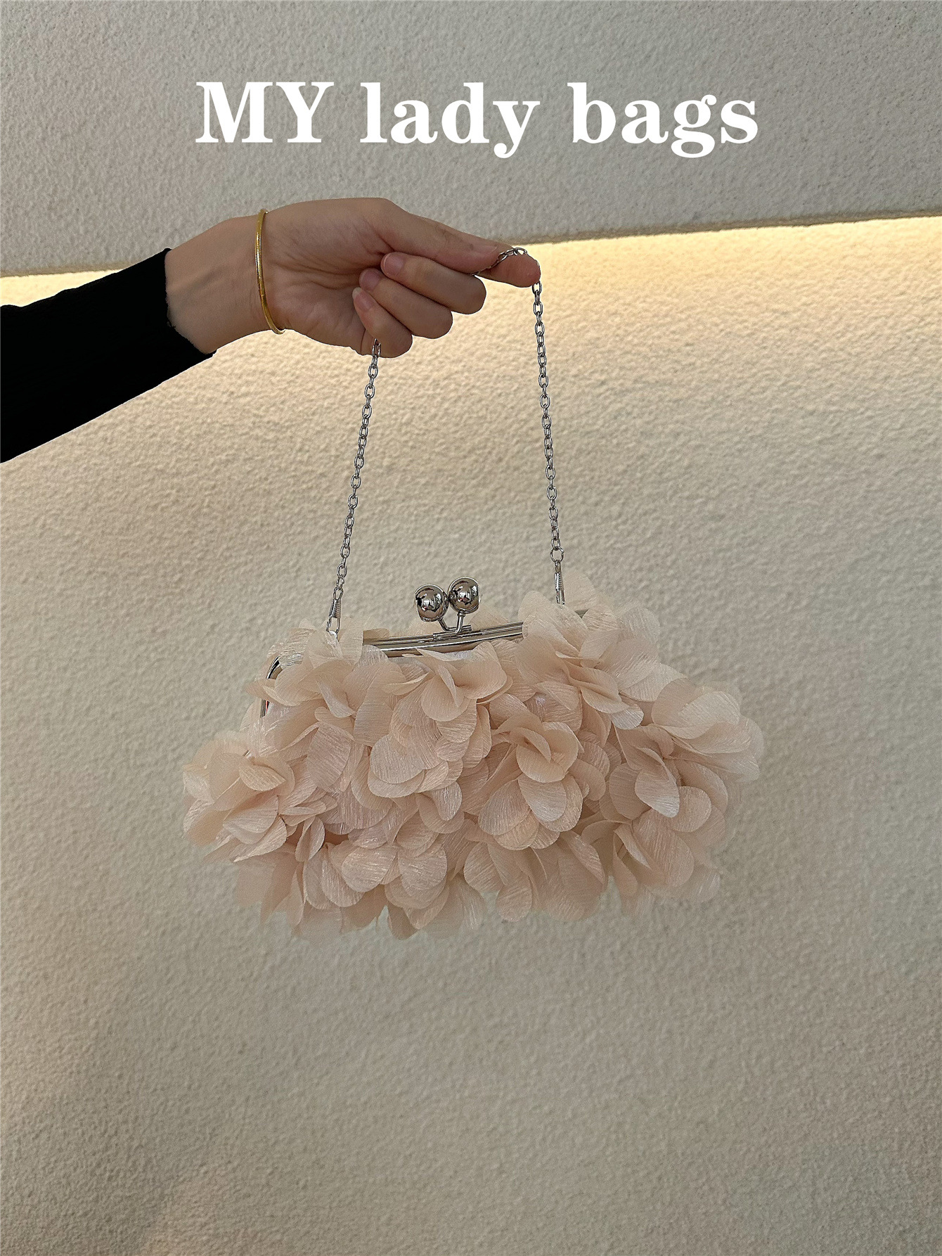 2025 Spring/Summer New Petal Evening Bag/Clutch for Cheongsam and Dress, Pairing with Modern Chinese Hanfu/Traditional Chinese Style