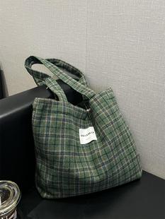 Korean Style Simple Commuter Canvas Bag Women's Handbag Printed Shoulder Bag Hong Kong Style Retro Canvas Large Cloth Bag for Students