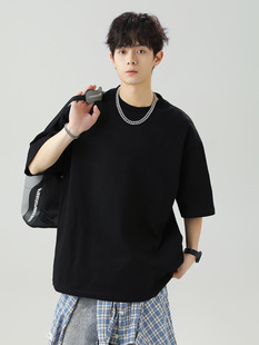 Japanese Loose Cotton Short-sleeved T-shirt Men's 2025 Summer New Solid Color Basic Round Neck T-shirt Couple Base Shirt