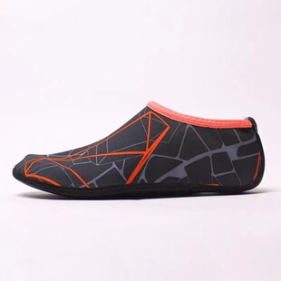 Men's and Women's Barefoot Soft Shoes Snorkeling Shoes Beach Diving Shoes Non-slip Treadmill Shoes Beach Socks Children's Tracing Shoes Swimming Shoes