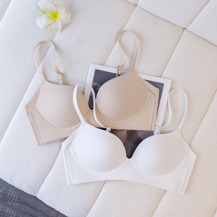 Qu-like simple smooth invisible seamless underwear without steel ring gathered anti-sagging small chest not empty cup comfortable bra