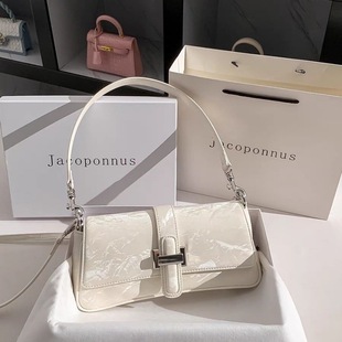 New Chinese Style Baguette Bag Women's 2024 New Fashionable High-grade Perceptive Crossbody Shoulder Underarm Bag