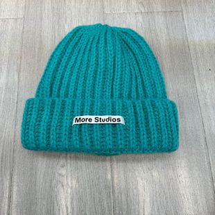 K-Style of Versatile Letter Warm Woolen Hat for Men and Women, Autumn and Winter Outdoor Cold-Proof Face-Showing Small Knitted Hat Trendy