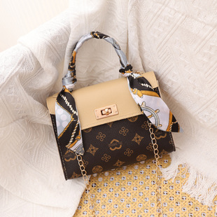 Foreign trade 2024 new ladieshandbag fresh sweet messenger bag autumn printed silk scarf Kelly bag
