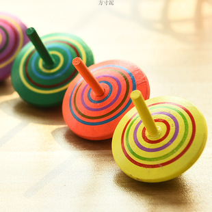 Wooden rotating small top toy children's manual activities small gifts less than one yuan kindergarten small one wholesale