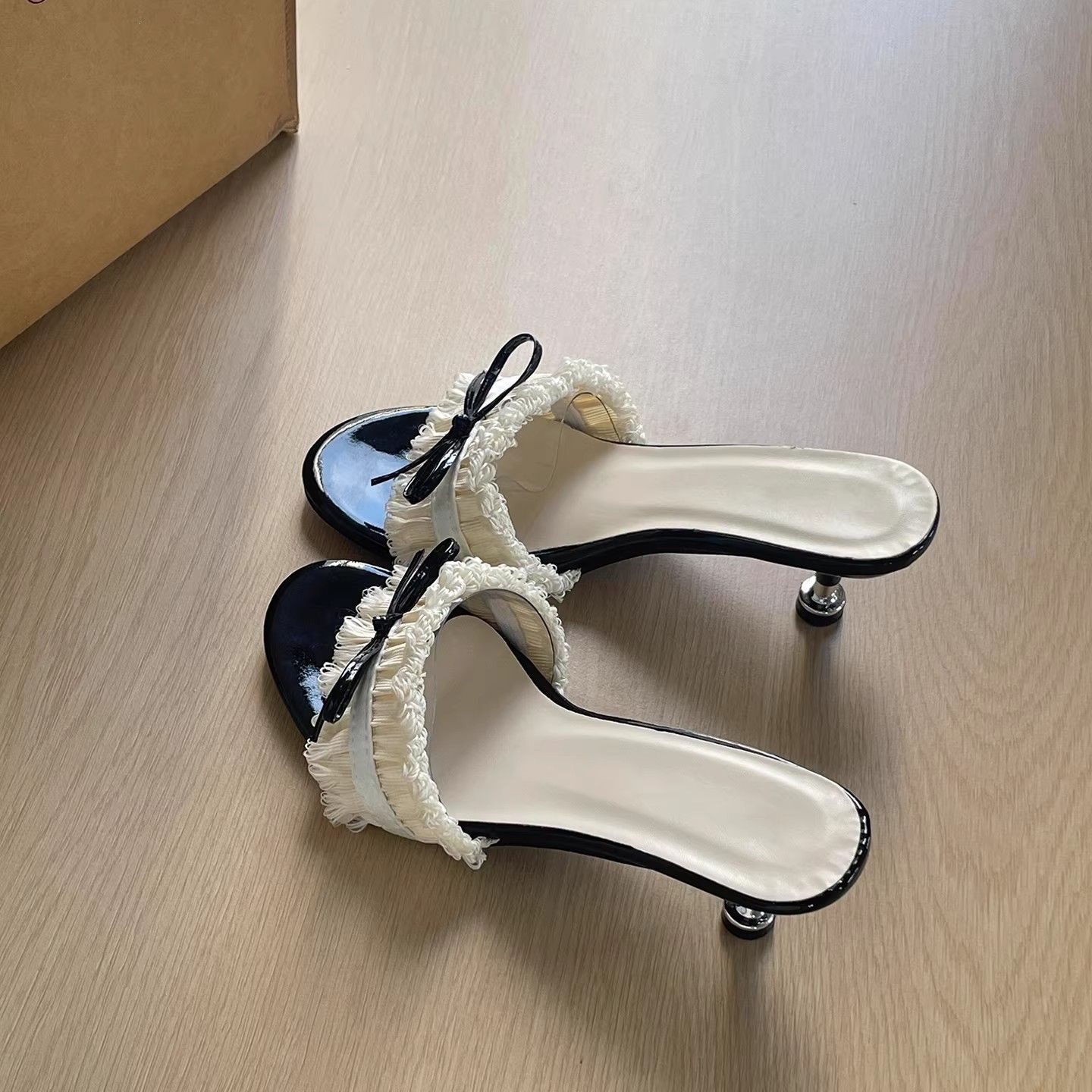 Soft Leather Version~Beautiful Soft Leather Tassel High-Heeled Sandals for Women with Thin Heels and Bowknots, Open-Toe Sandals for Summer Wear