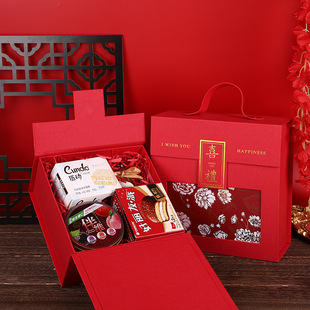 New Chinese red candy box creative Flip portable box large capacity wedding gift box wedding gift box