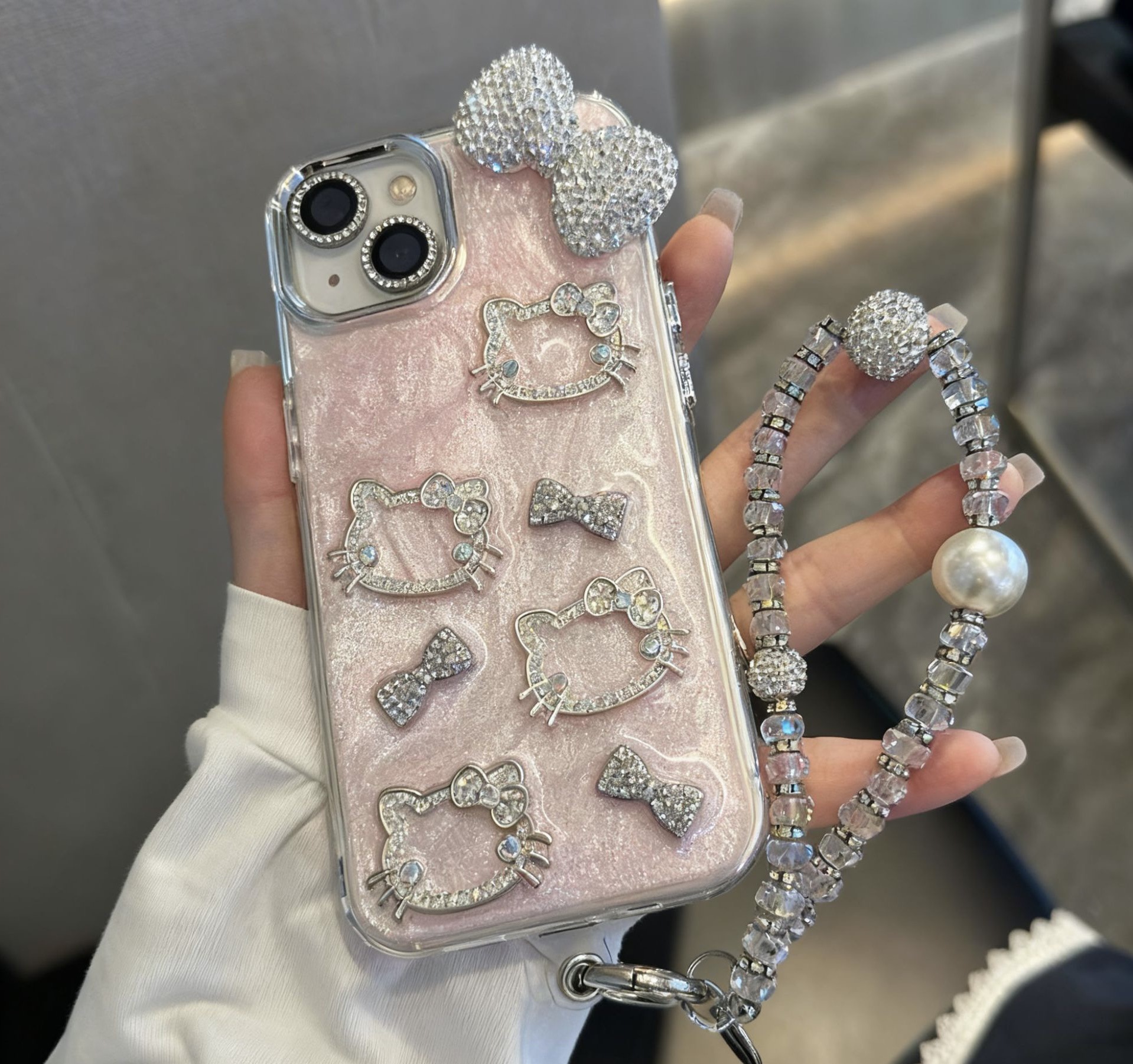 Colored diamond Hello Kitty compatible Xiaomi 13 Ultra/14 Supreme Edition phone case, 17 Pro Max epoxy resin Redmi Note 12