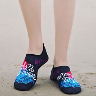 Men's and women's sports beach shoes barefoot shoes skin stickers diving shoes diving socks wading shoes yoga Shuoxi shoes swimming shoes