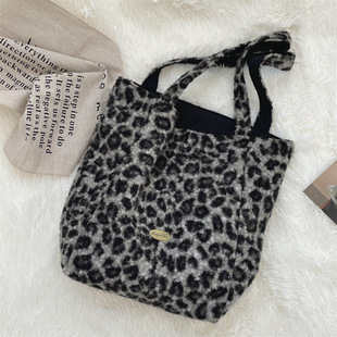 411203 autumn and winter new plaid vertical plush Korean style ins double-sided dual-purpose large-capacity shoulder tote bag