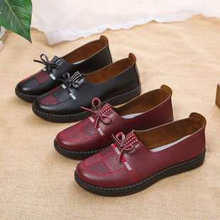 Spring and Autumn Slip-on Shoes for Mother Women's Shoes for Middle-aged and Elderly Women's Shoes Soft-soled Non-slip Breathable Leather Shoes Flat-soled Walking Shoes for the Elderly