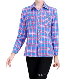 2024 women's middle-aged loose plaid long-sleeved cardigan jacket hot sale market running volume turn-over leader plaid shirt