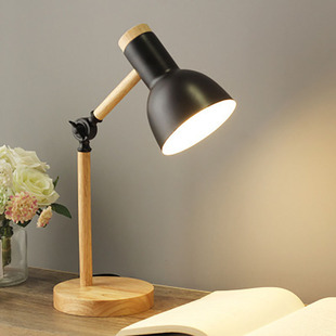 Nordic desk lamp eye protection bedroom desk College student dormitory simple bedroom bedside lamp girl macaron wooden head lamp