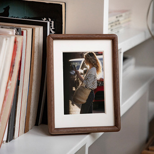 Black Walnut 8-inch solid wood photo frame high-level 6-inch ornaments to wash photos to make photo album frame mounting frame 7-inch