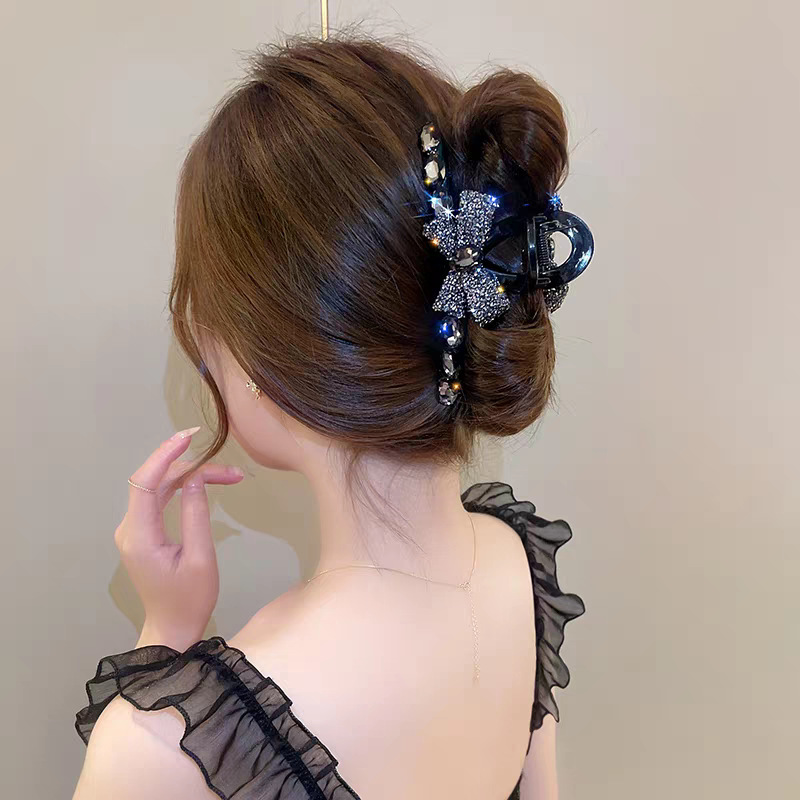 Full Diamond Bow Large Grab Clip Women's South Korea Light Luxury Heavy Industry Rhinestone Disc Hair Shark Clip Fashionable All-match Hairpin Hair Grab