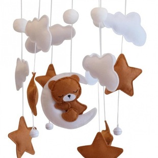 Bear mobile crib, boys and girls felt, baby cradle mobile toy baby bedroom hanging decoration