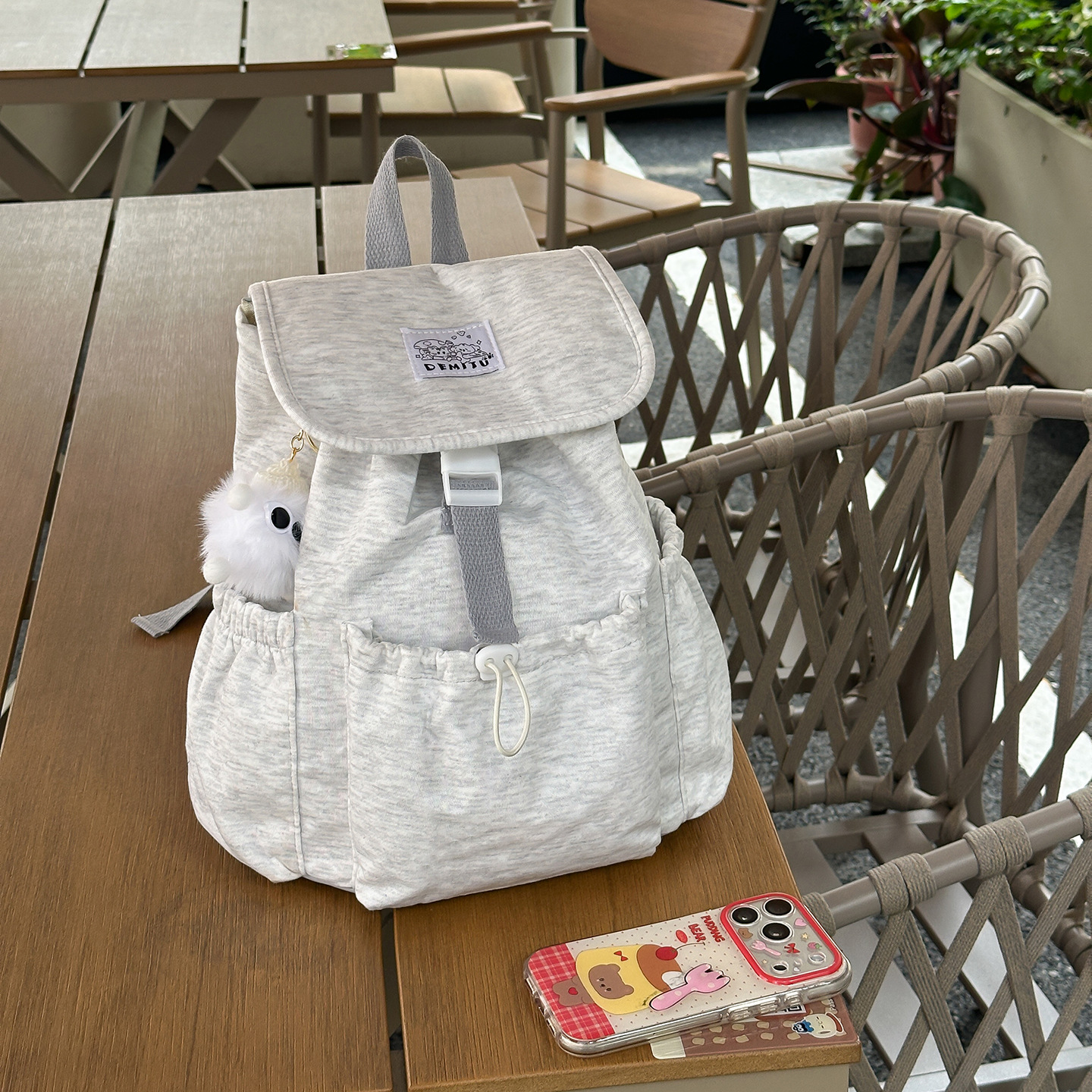 Korean style drawstring backpack for women, 2026 new style, casual nylon lightweight travel backpack, niche student schoolbag, trendy.