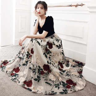 Southeast Asia Evening Dress New Women's Elegant Banquet Dress Lace Flower Daily Gown