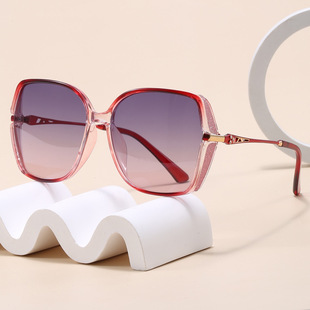 2025 New Arrival Light Luxury Polarized Sunglasses Fashionable Large Frame Sunglasses for Shown Face Small High-Level All-Match Sunshade Mirror