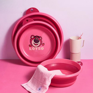 Cute Strawberry Bear Washbasin Thickeneded Foldableable Basin Can Be Hung Baby Basin for Washing Clothes and Pp Basin for Home Use