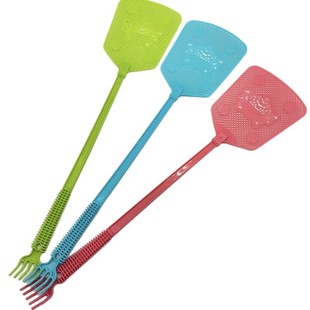 Two yuan store stall supply wholesale itch tickle plastic fly swatter household long handle fly swatter is not easy to rot mosquito fly