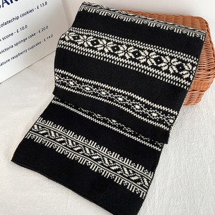 Feir Island Style Black and White Two-color Jacquard Scarf Knitted Shawl Scarf Warm Autumn and Winter New Thick Travel Photo Women