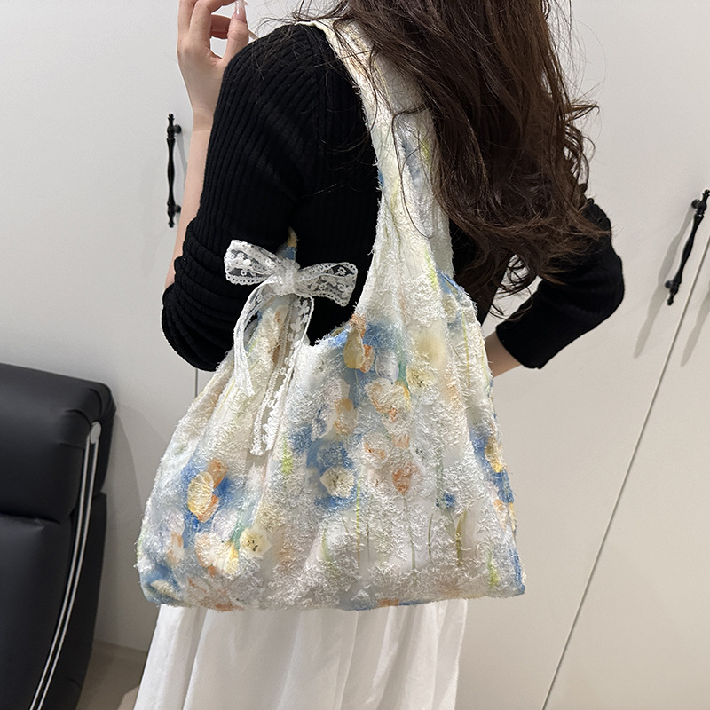 Ethereal and flowing women's shoulder bag, fashionable and casual mesh bag, 2025 new style, high-value chiffon women's bag with antique style.