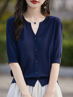Ice Silk V-neck Sweater Women's Summer 2024 New Elegant Elegant Slimming Short-sleeved T-shirt Women's Simple Fashion Top