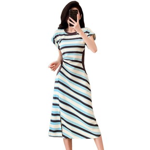 Summer 2024 new high-grade light luxury elegant striped Hong Kong style pleated design slimming dress women