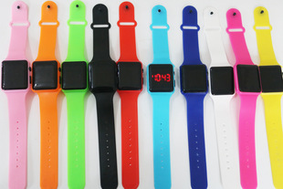 Wholesale foreign trade New Square led sports watch Apple LED Smart Digital non pedometer electronic watch
