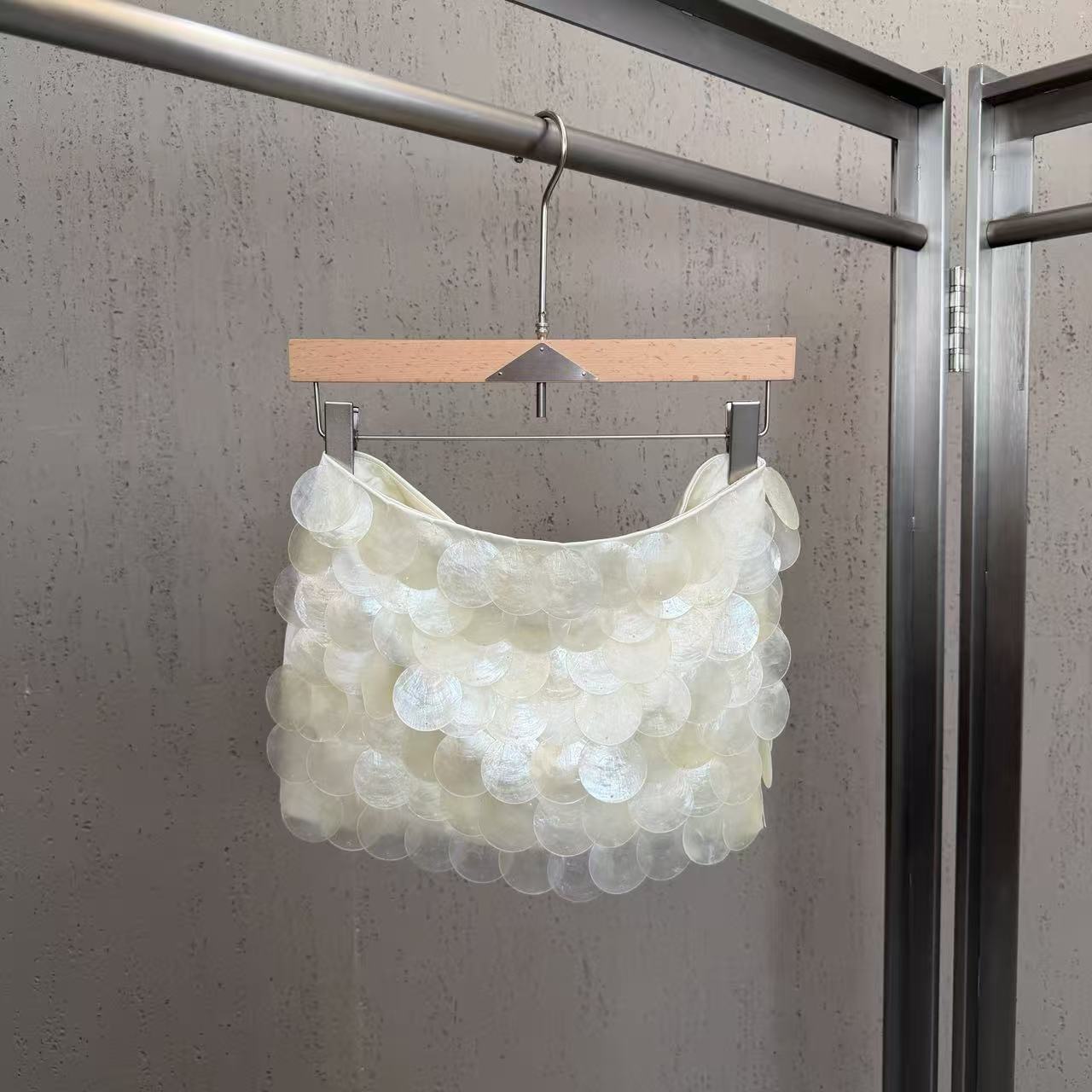 2026 Spring/Summer Heavy-duty Colorful Scale-embellished Ins-style Niche Sexy Hot Girl Sweet Little Design Short Skirt Cross-border