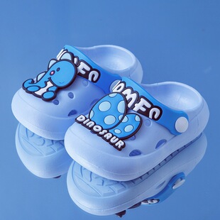 Non-slip children's slippers summer boys and girls sandals and slippers girls children baby hole shoes wholesale children's cartoon