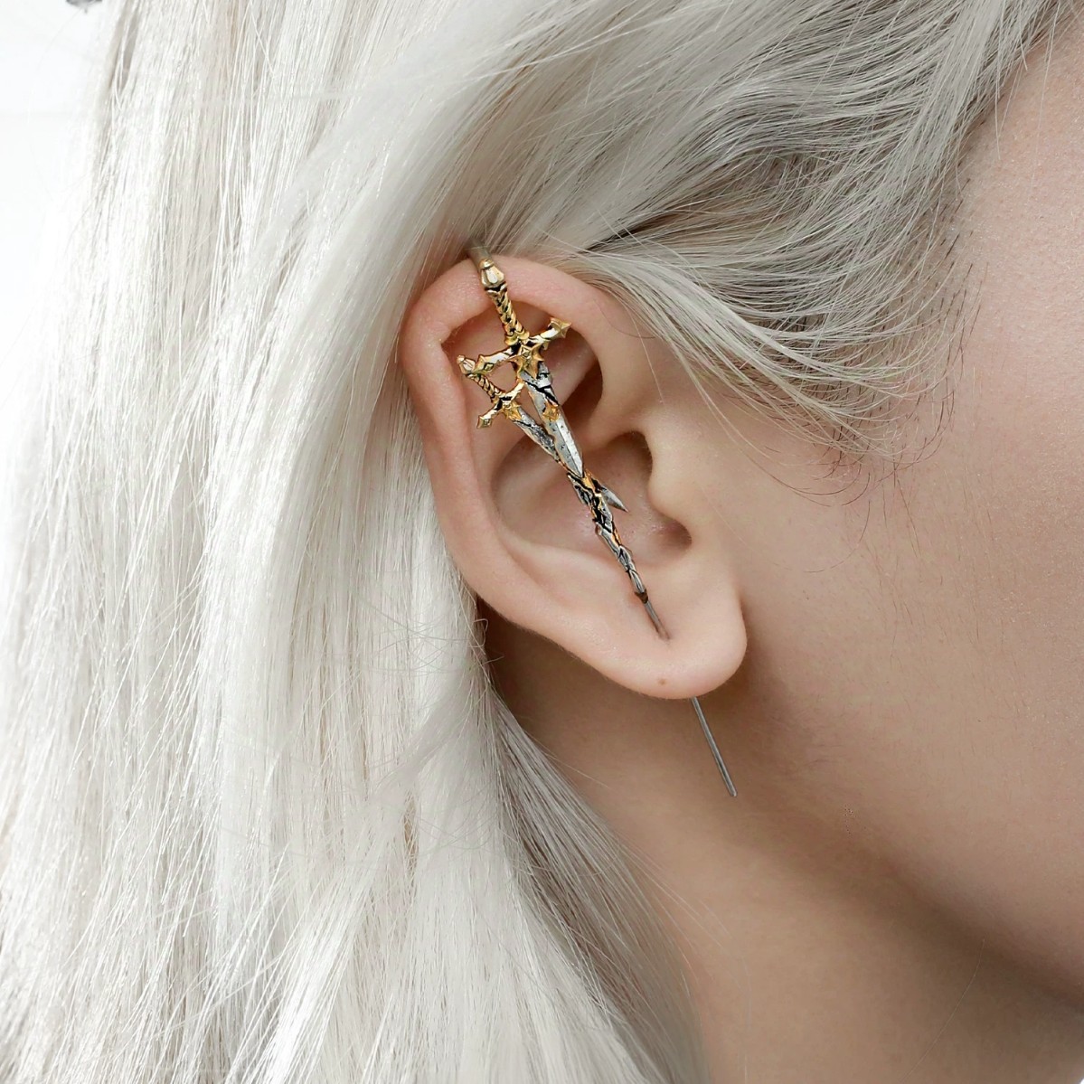 Knight's Sword Piercing Ear Needle Earrings, Original Niche Design, High-End Sweet-Cool Unisex Ear Accessories, Ear Studs