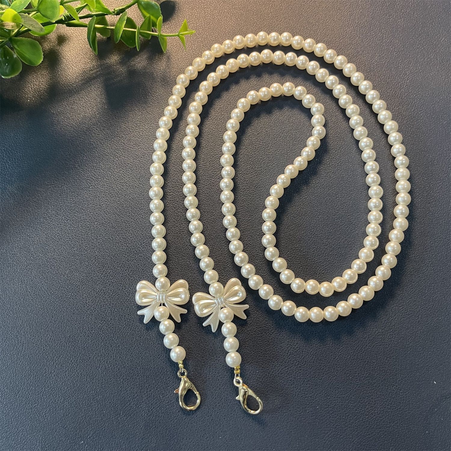 Teacher Lanyard Small Bee Pearl Amplifier Chain Mobile Phone Crossbody Chain Strap Bag Chain Bag Strap Accessories Chain Shoulder Strap