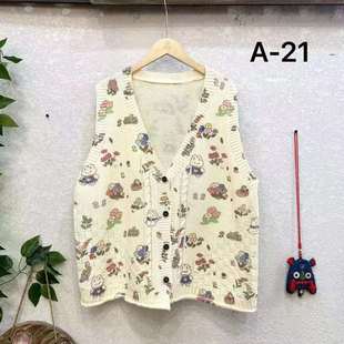 Japanese Mori girl cartoon printed animal V-neck cardigan knitted vest women's vest wholesale