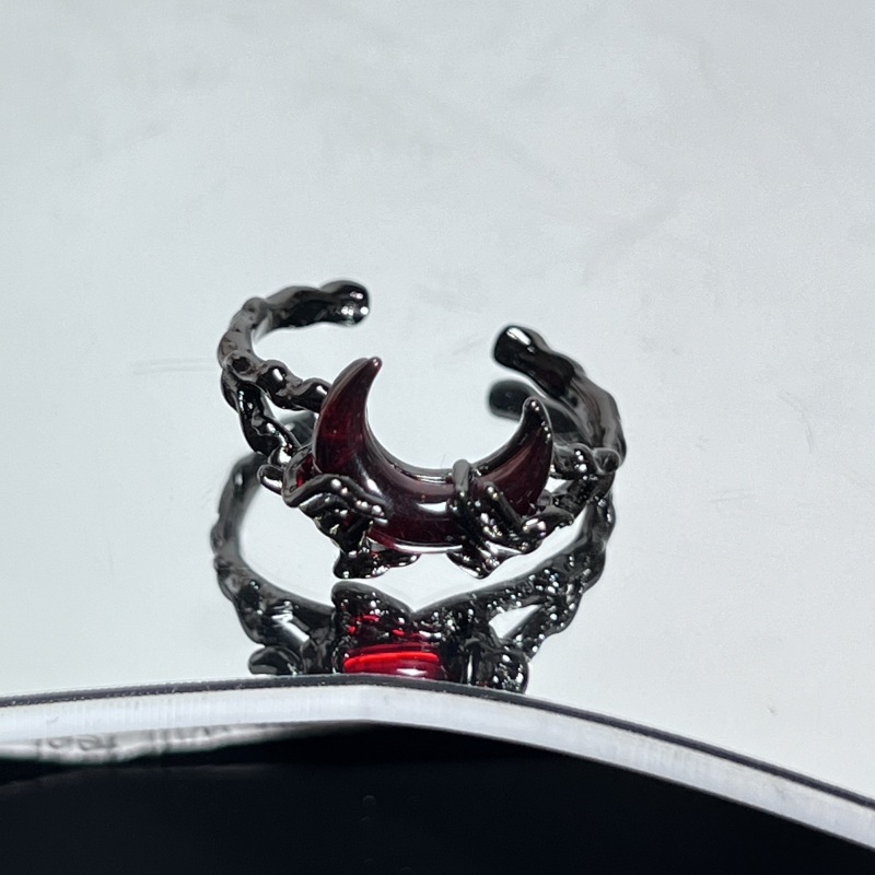Dark Red Crescent Rose Open Ring Sweet Cool Spice Girl Venom Snake Niche High Sense Personality Ring for Women