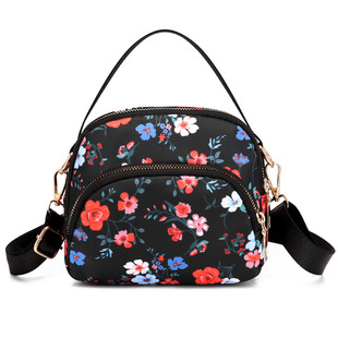 Women's Bag New Casual Middle-aged and Elderly Flower Cloth Bag Shoulder Crossbody Bag Large Capacity Multi-layer Portable Shell Bag