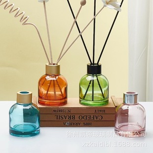 Factory direct glass aromatherapy bottle Nordic hotel decoration color car round essential oil bottle empty bottle
