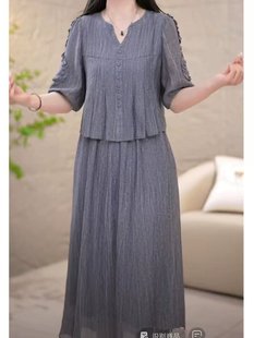 A generation of 2025 spring new fashion fake two foreign style Joker temperament slim women's dress
