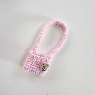 The first and second generation of cloth cloth clothes sit party baby clothes LABUBU pink flower sweater hat suit new product
