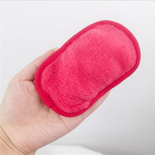 Factory wholesale lazy washing absorbent reusable beauty cleansing hand plug-in mini water cleansing towel