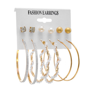 Europe and the United States cross-border new inlaid pearl ladies earrings creative French retro golden earrings suit earrings wholesale