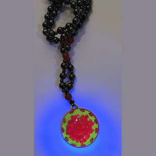 Bio-composite energy multi-core terahertz magnet energy rare earth bio-photonic crystal pendant necklace