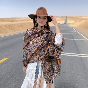 Summer new leopard print sunscreen shawl women's thin travel scarf desert long scarf ethnic style scarf seaside