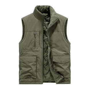 New outdoor vest men's autumn and winter fleece-lined thickened cotton-padded jacket vest multi-pocket tooling coat group purchase 8862A